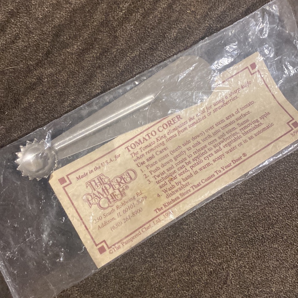 Vtg NIB The pampered chef Tomato corer